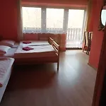Uslugi Hotelarskie Карпач