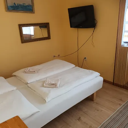 Usługi Hotelarskie Hotel 2*