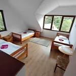ホテル Uslugi Hotelarskie