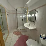 Uslugi Hotelarskie カルパッチ