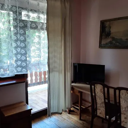 Uslugi Hotelarskie 卡尔帕奇