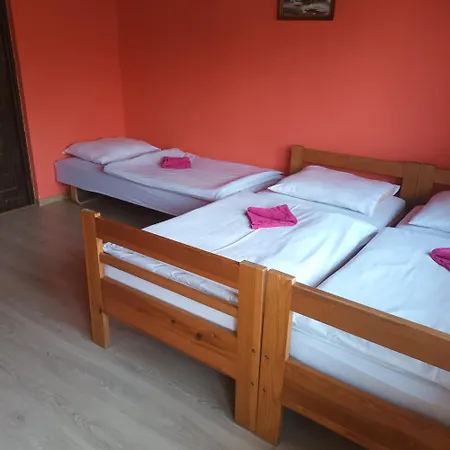 Uslugi Hotelarskie Ξενοδοχείο 2*