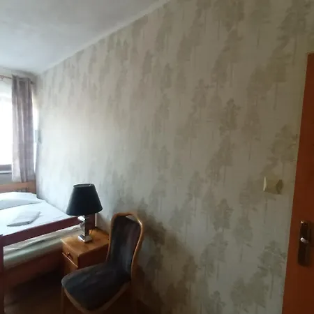 Uslugi Hotelarskie 2*