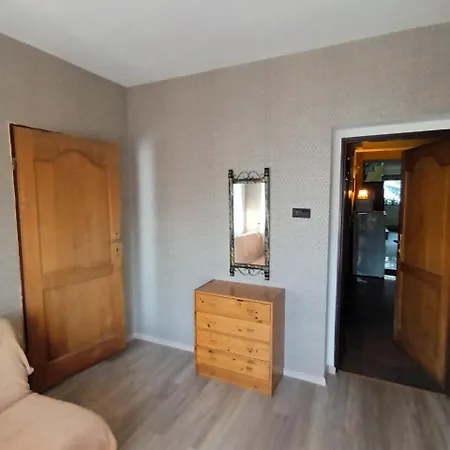Ξενοδοχείο Uslugi Hotelarskie