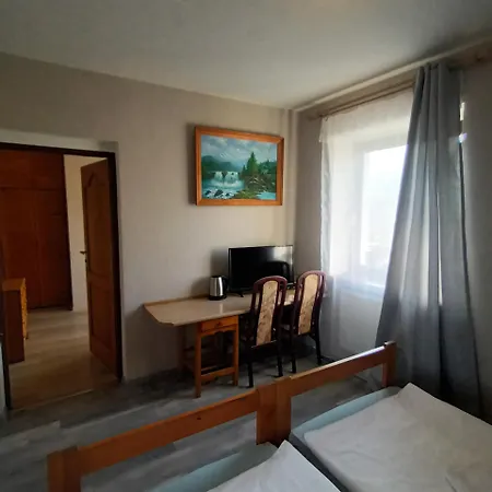 Ξενοδοχείο Uslugi Hotelarskie