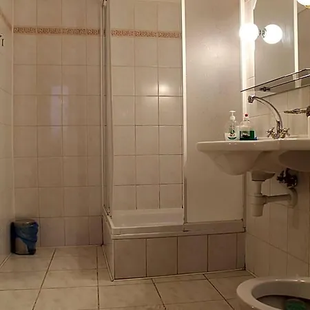 Uslugi Hotelarskie Hotel