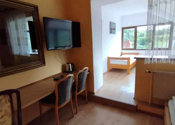 Uslugi Hotelarskie 2*