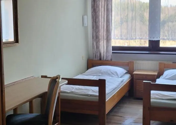 فندق Uslugi Hotelarskie